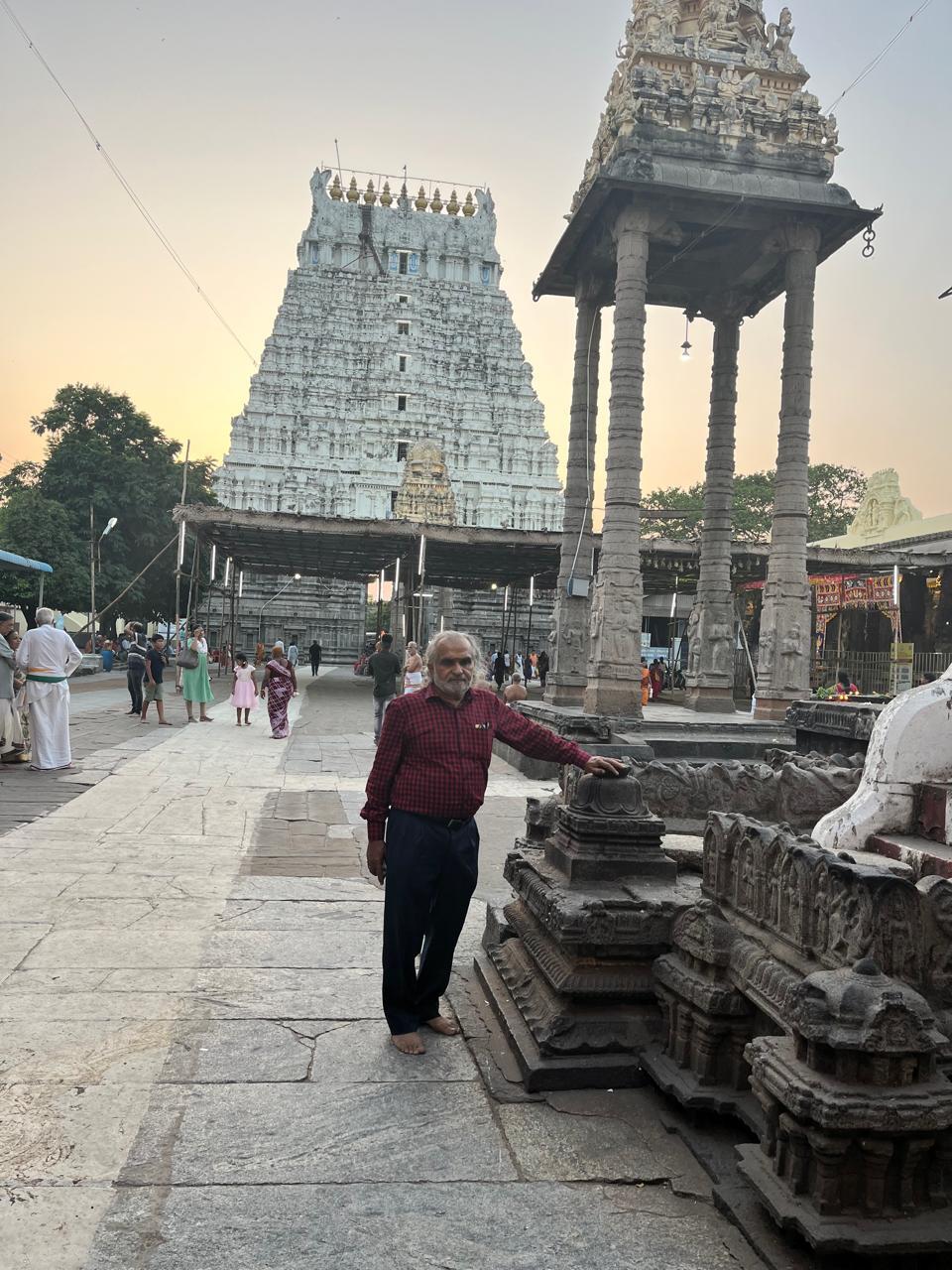 e8306e8e-9901-4b64-89e4-1078ee75f86f